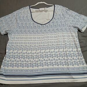 Liz Claiborne WOMAN  blue/white floral SS knit shirt sz 3X cotton spandex blend